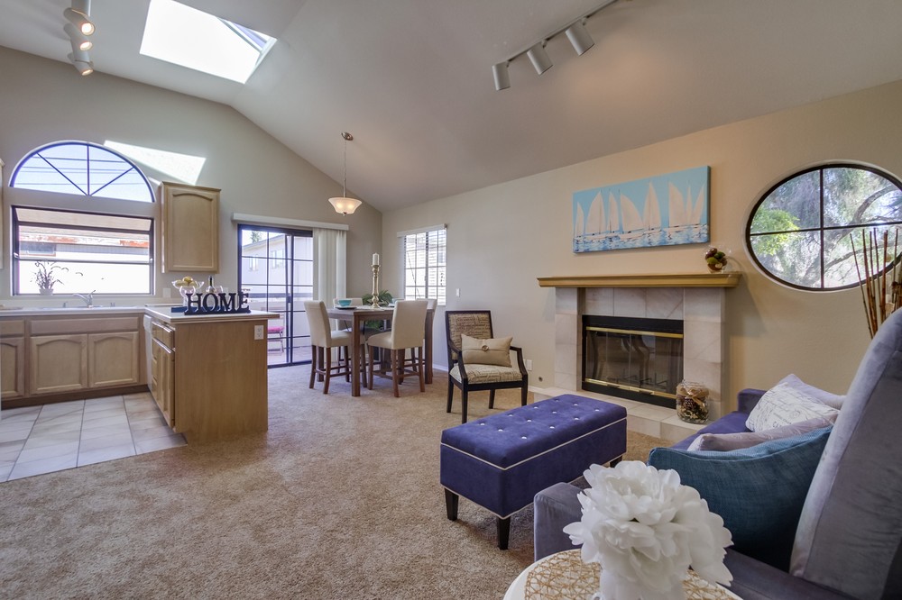 Virtual tour photo 6 of 41 for 1456 Thomas Avenue #4