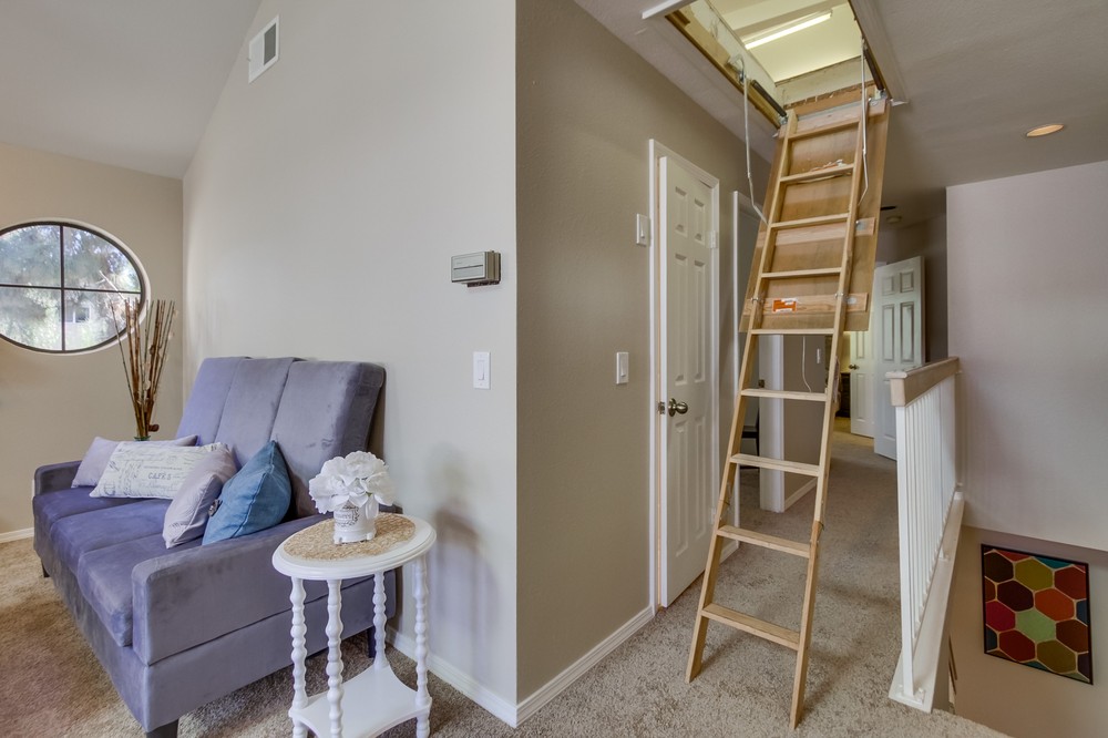 Virtual tour photo 38 of 41 for 1456 Thomas Avenue #4