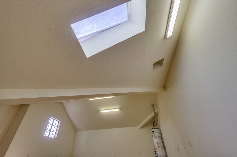 Virtual tour photo 40 of 41 for 1456 Thomas Avenue #4