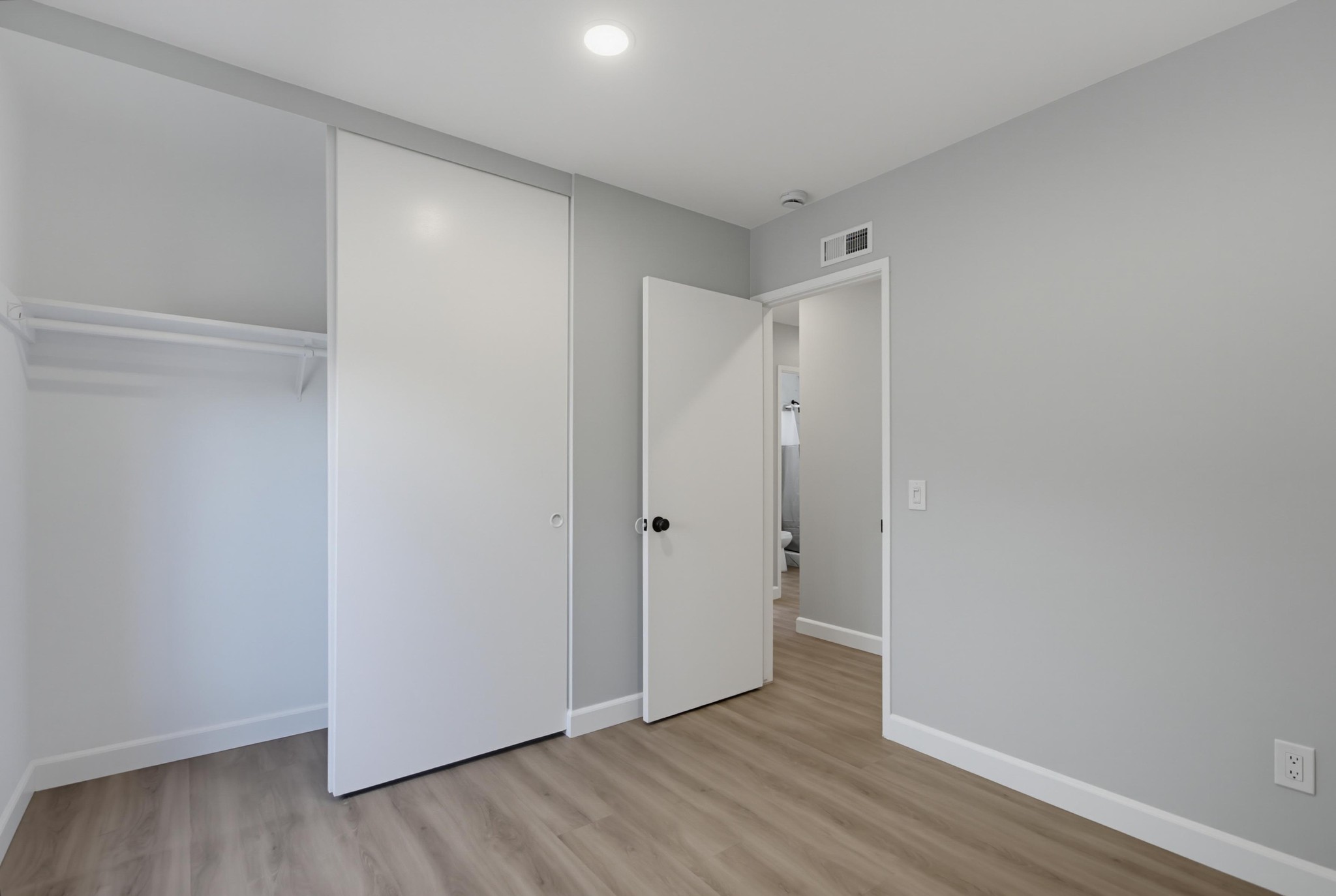 Virtual tour photo 24 of 61 for 14568 Bowdoin Rd