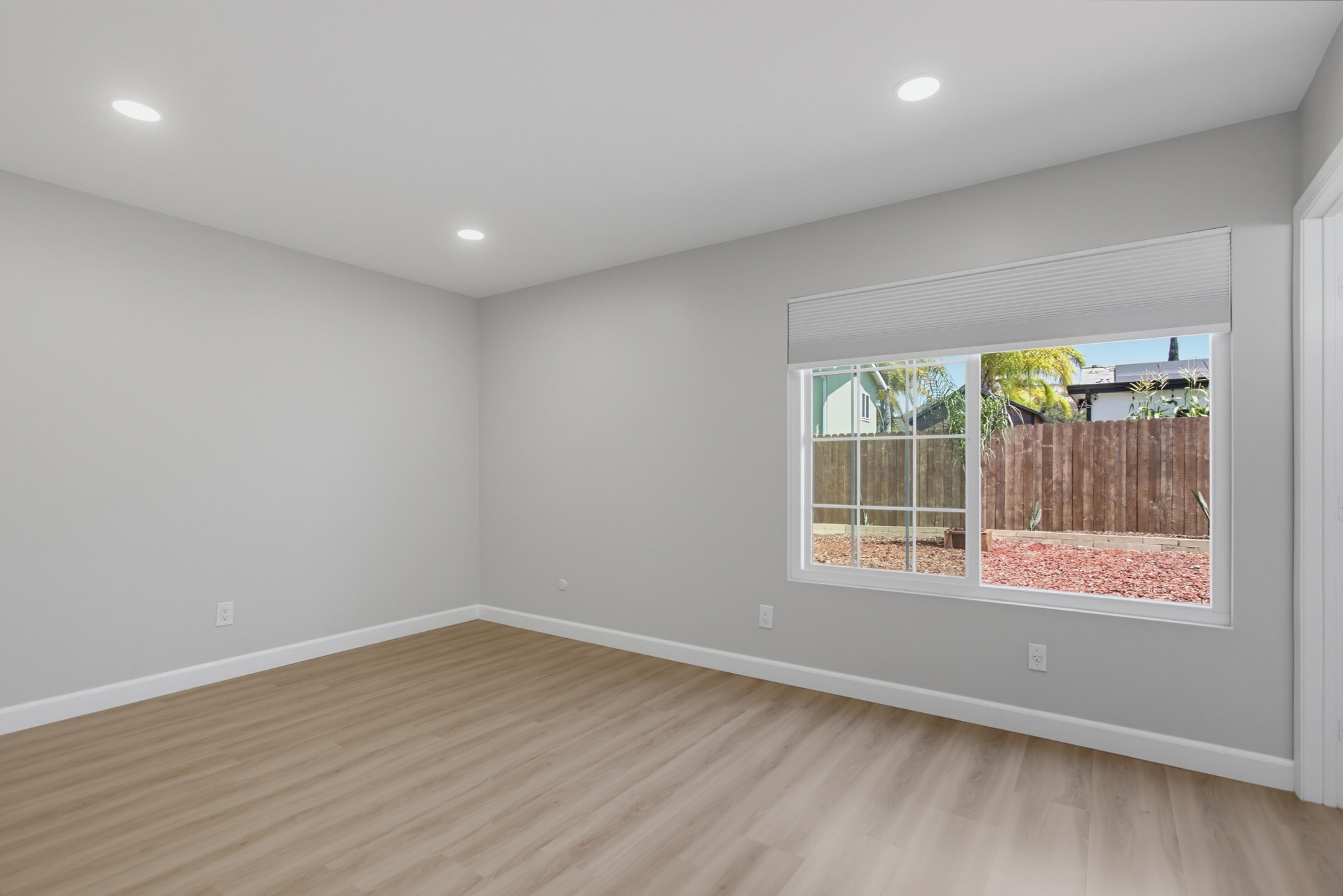 Virtual tour photo 25 of 61 for 14568 Bowdoin Rd
