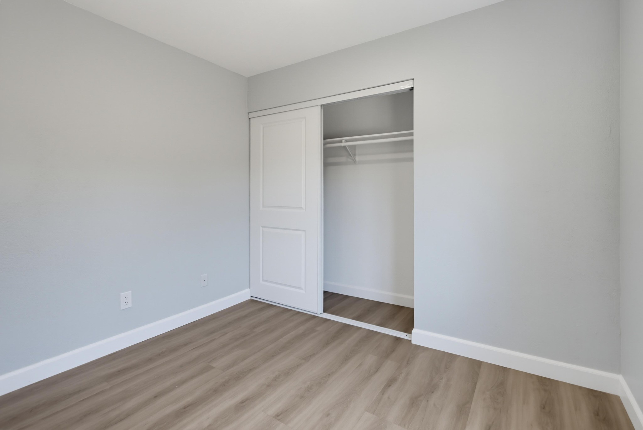 Virtual tour photo 54 of 61 for 14568 Bowdoin Rd