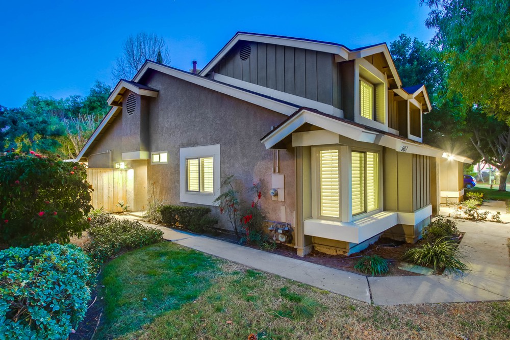 Virtual tour photo 5 of 55 for 1457 Bridgeview Dr