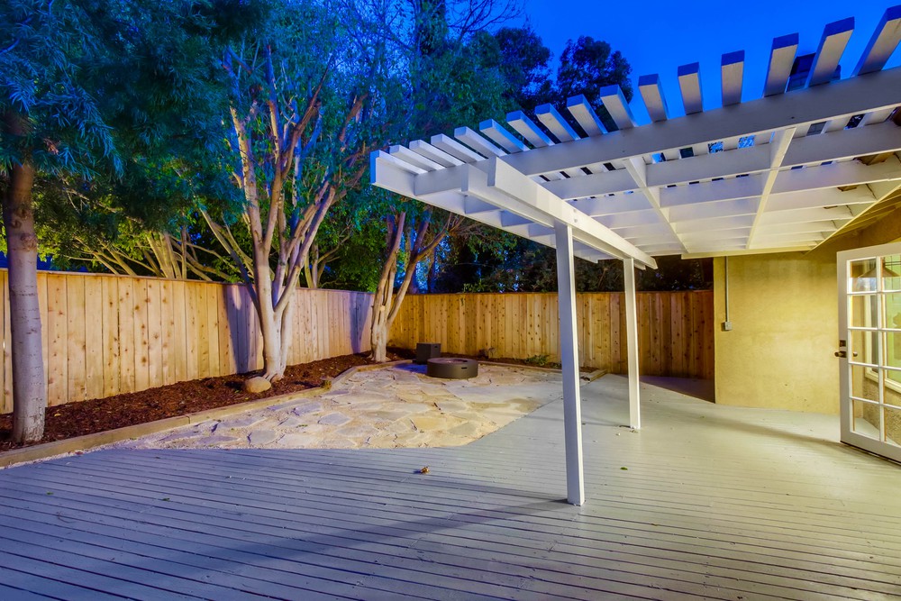 Virtual tour photo 10 of 55 for 1457 Bridgeview Dr