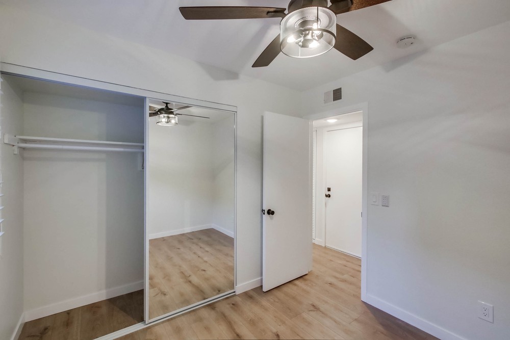 Virtual tour photo 36 of 55 for 1457 Bridgeview Dr