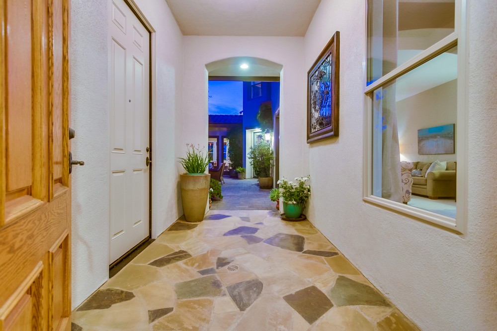 Virtual tour photo 5 of 113 for 14586 Via Bergamo