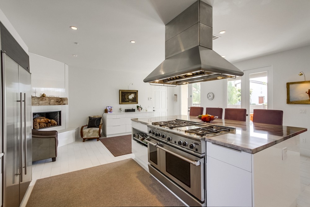 Virtual tour photo 16 of 51 for 14587 Luna Media