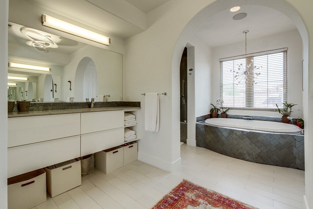 Virtual tour photo 30 of 51 for 14587 Luna Media