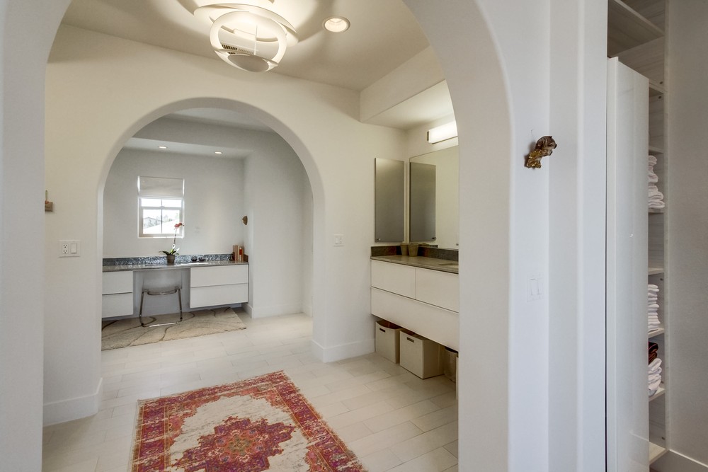 Virtual tour photo 33 of 51 for 14587 Luna Media