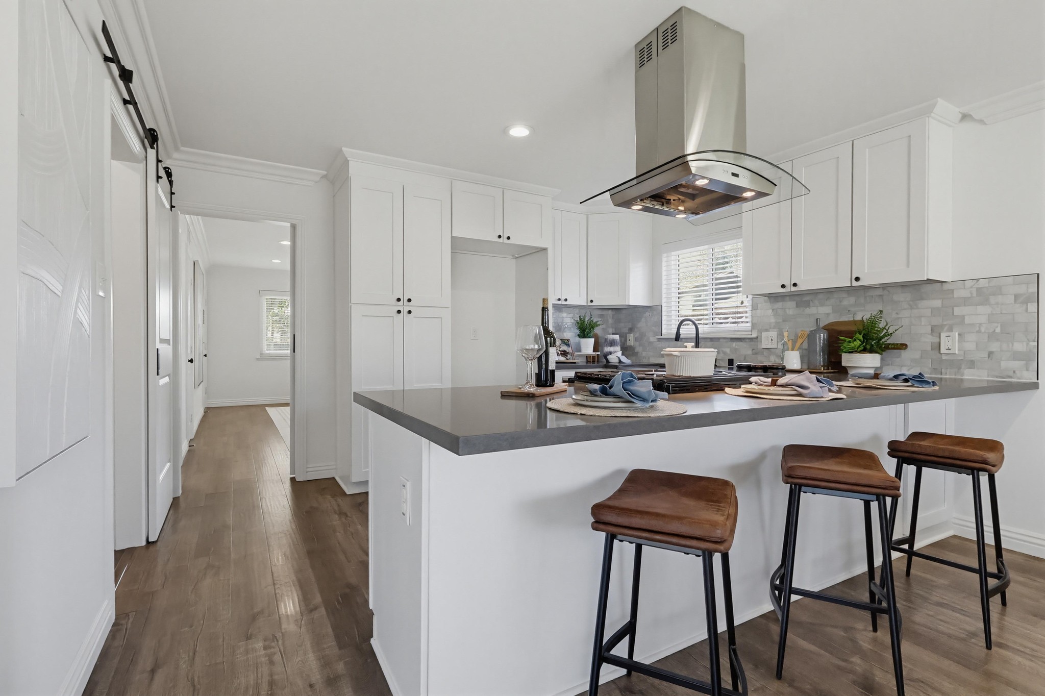Virtual tour photo 25 of 71 for 14611 Ermita Ave