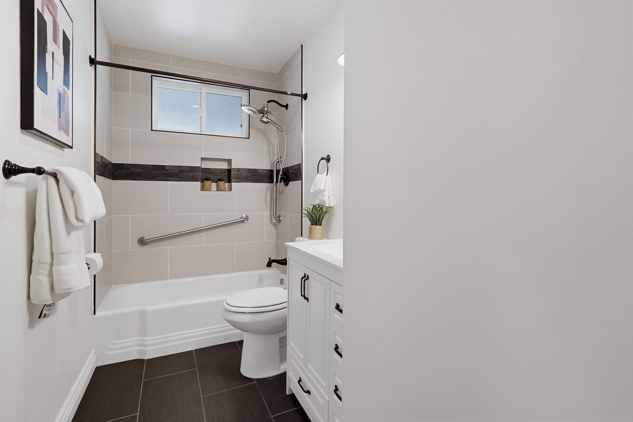 Virtual tour photo 35 of 71 for 14611 Ermita Ave