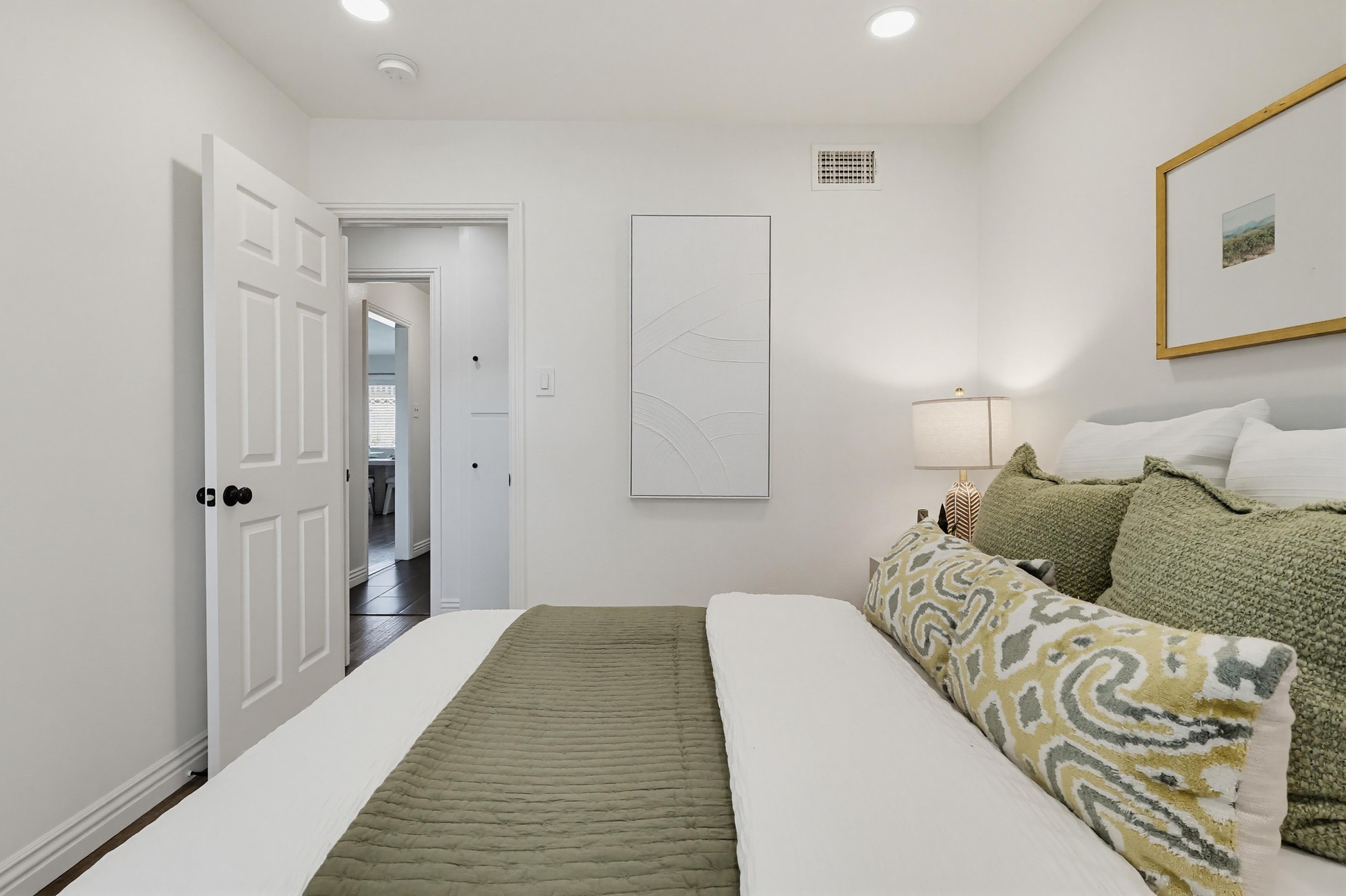 Virtual tour photo 41 of 71 for 14611 Ermita Ave