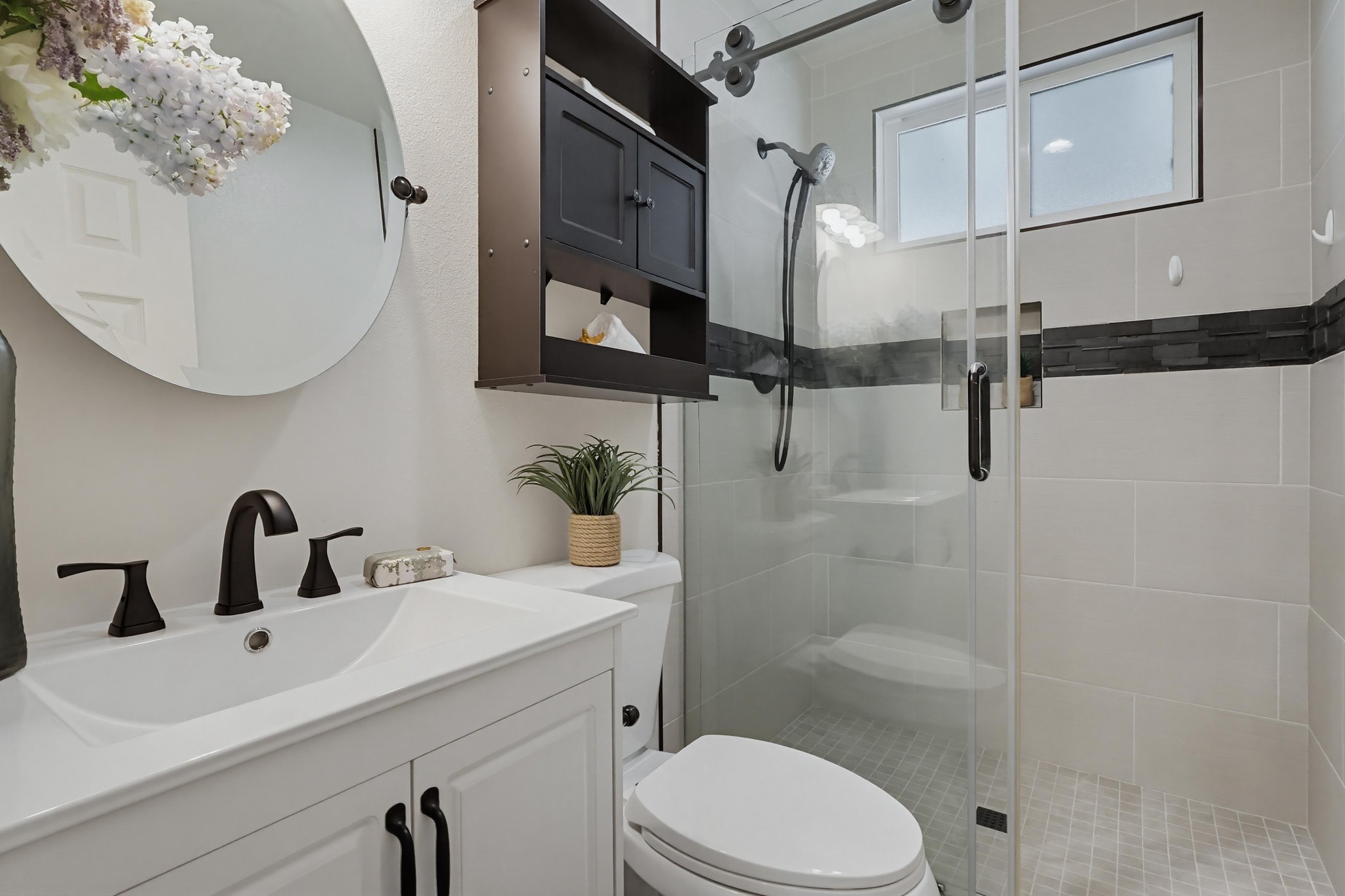 Virtual tour photo 44 of 71 for 14611 Ermita Ave