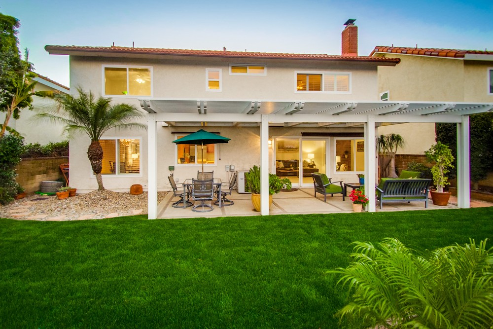 Virtual tour photo 8 of 32 for 14613 Thebes St