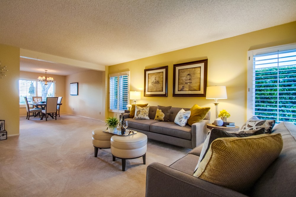 Virtual tour photo 9 of 32 for 14613 Thebes St