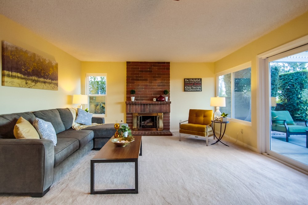 Virtual tour photo 16 of 32 for 14613 Thebes St