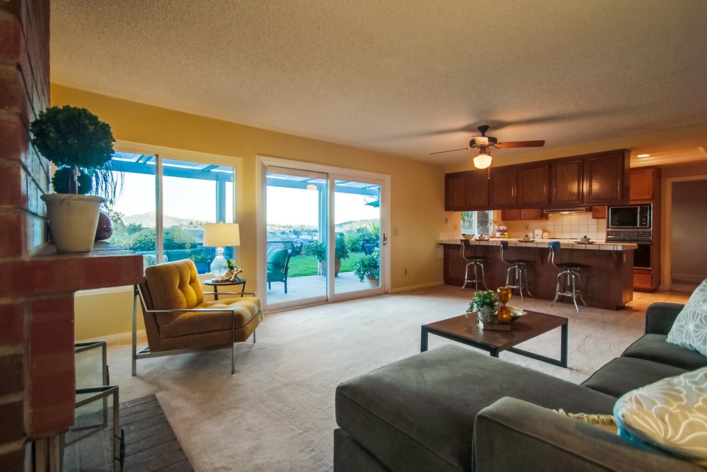 Virtual tour photo 18 of 32 for 14613 Thebes St