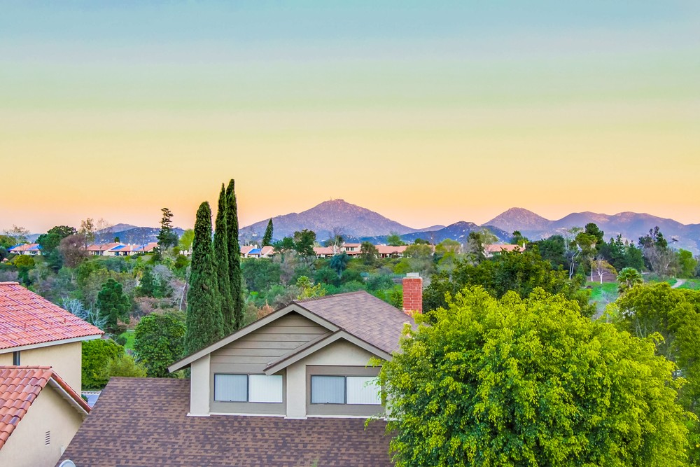 Virtual tour photo 4 of 32 for 14613 Thebes St