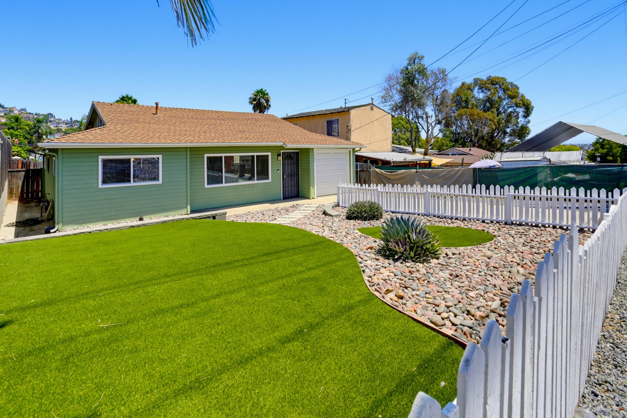 Virtual tour photo 5 of 35 for 1463 Sweetwater Ln