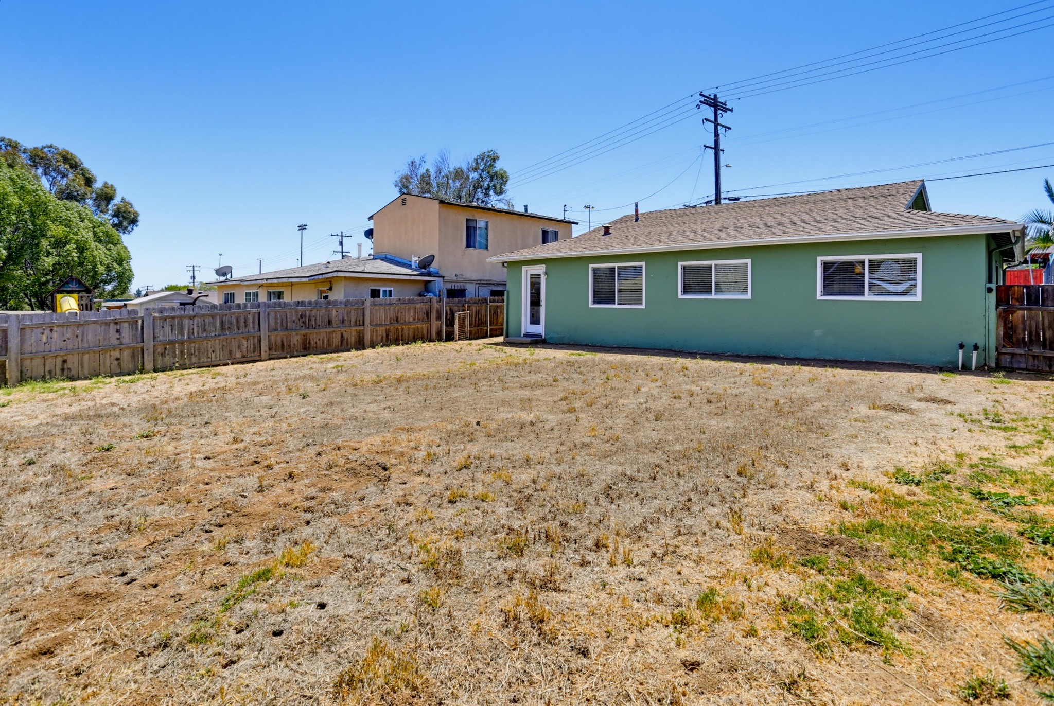 Virtual tour photo 33 of 35 for 1463 Sweetwater Ln