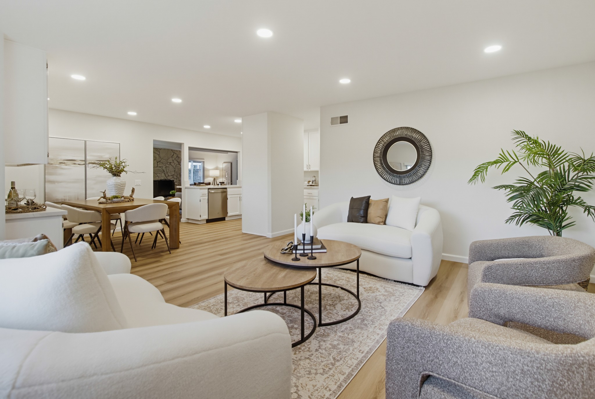 Virtual tour photo 3 of 50 for 14634 Billy Ln
