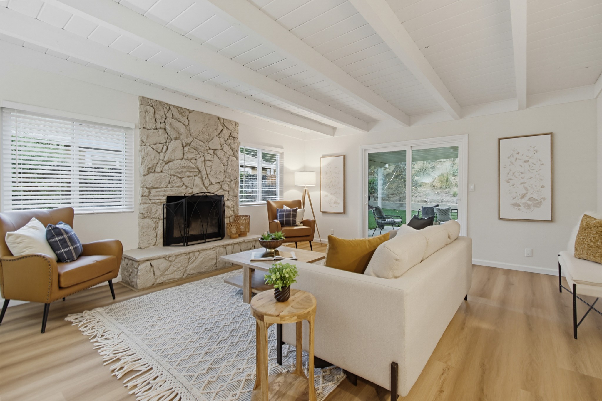 Virtual tour photo 9 of 50 for 14634 Billy Ln