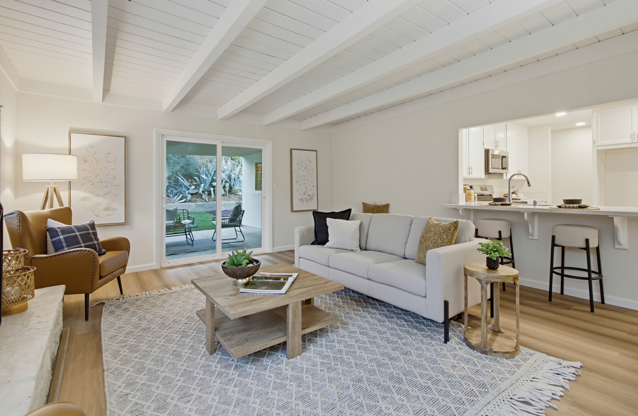 Virtual tour photo 10 of 50 for 14634 Billy Ln