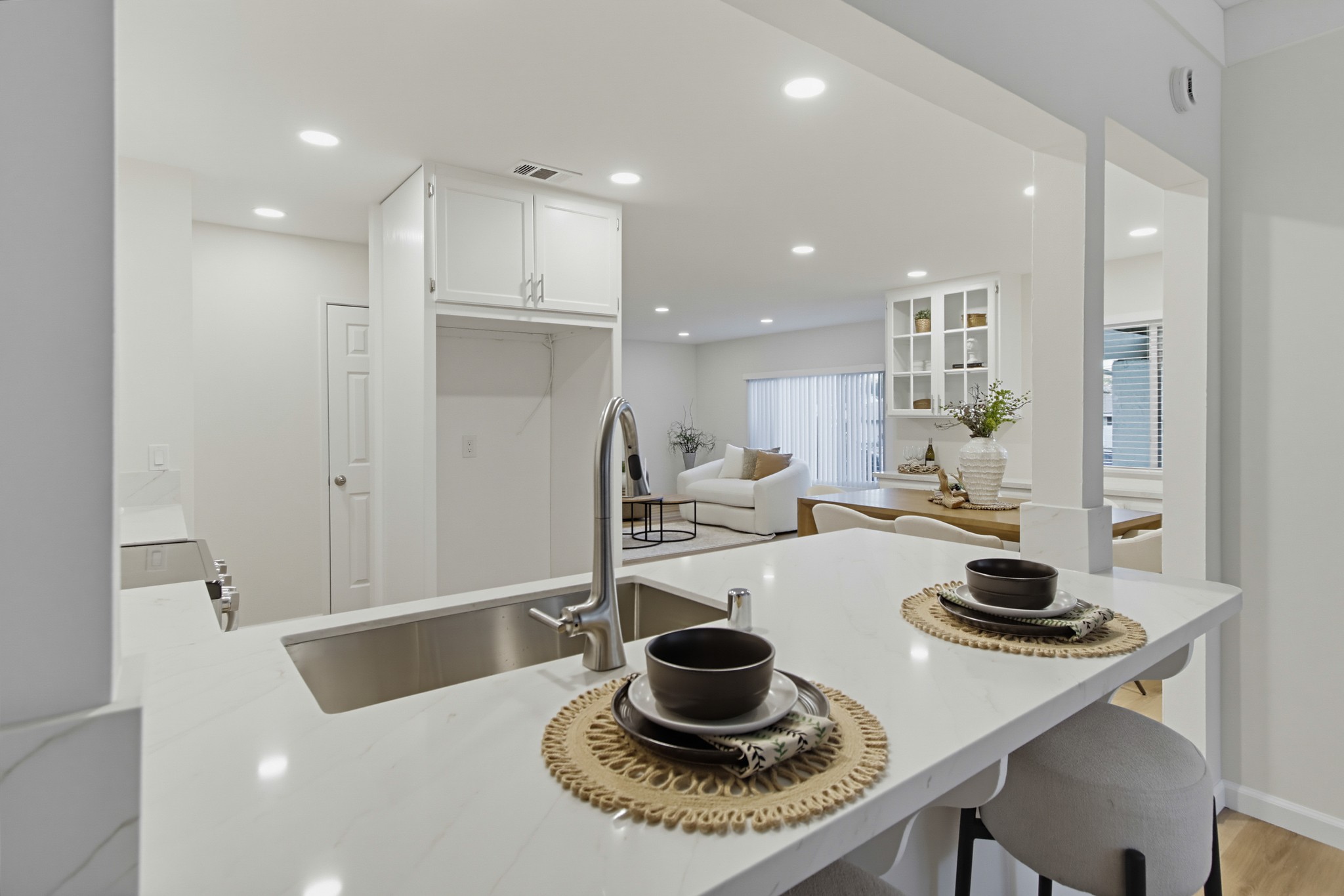 Virtual tour photo 14 of 50 for 14634 Billy Ln