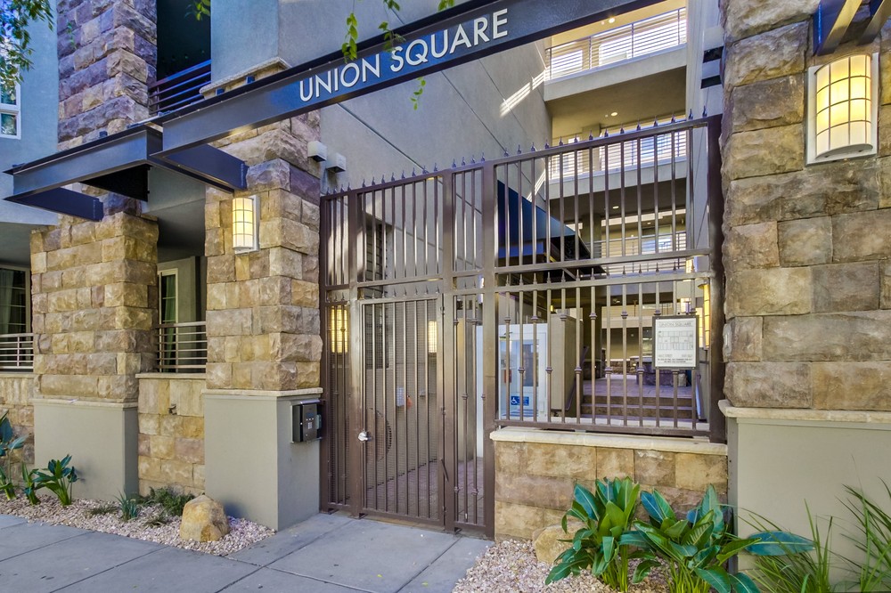 Virtual tour photo 5 of 25 for 1465 C St #3407
