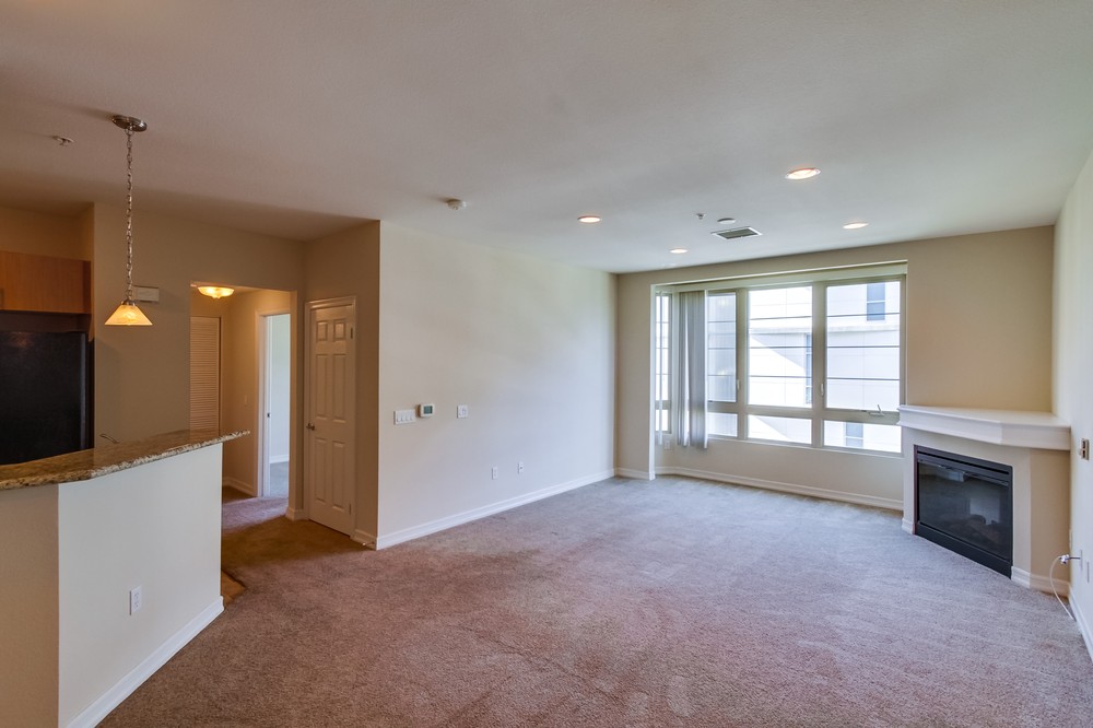 Virtual tour photo 6 of 25 for 1465 C St #3407
