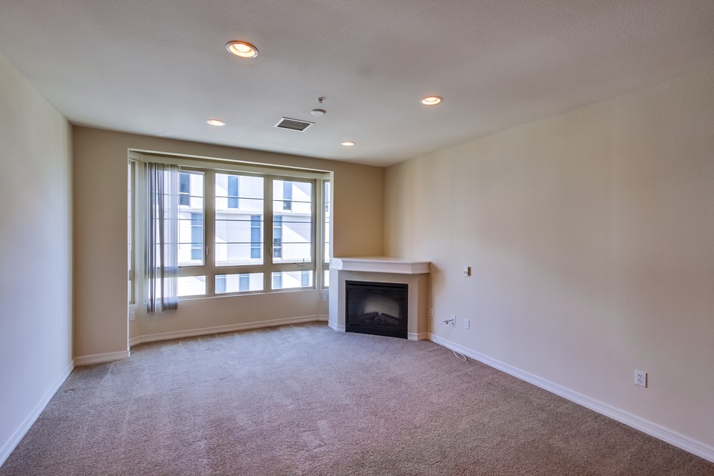 Virtual tour photo 7 of 25 for 1465 C St #3407