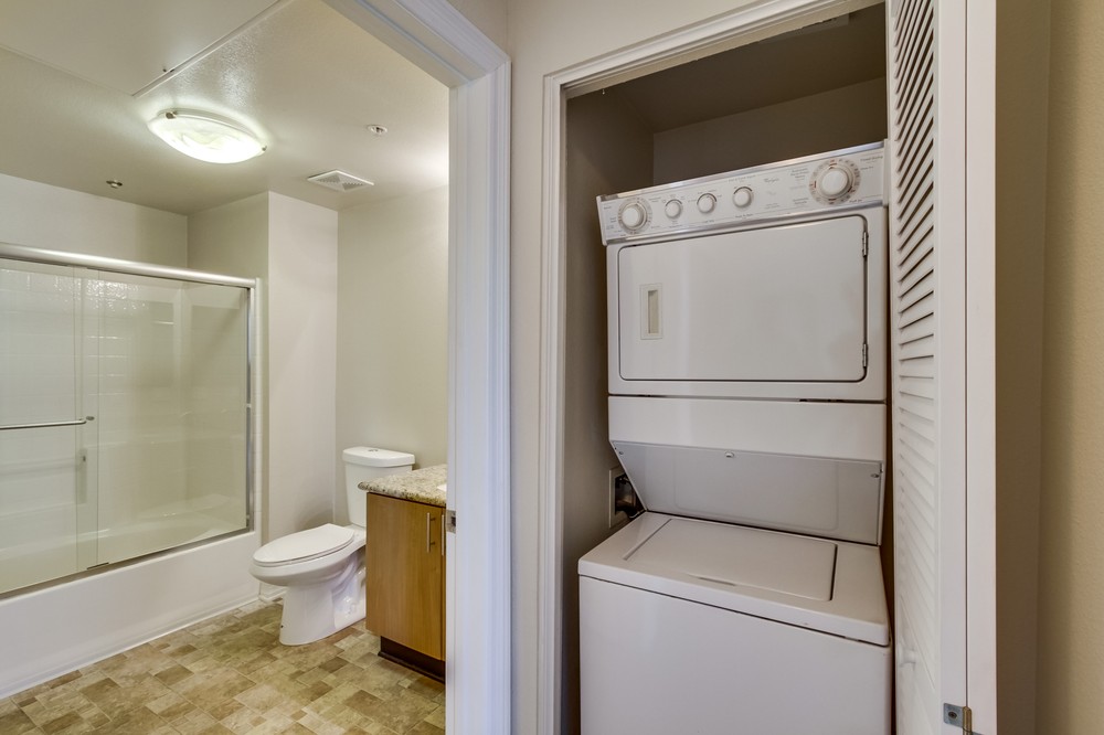 Virtual tour photo 22 of 25 for 1465 C St #3407