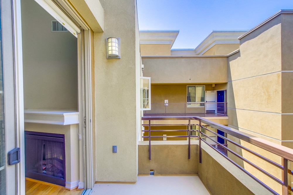 Virtual tour photo 13 of 31 for 1465 C St UNIT 3609