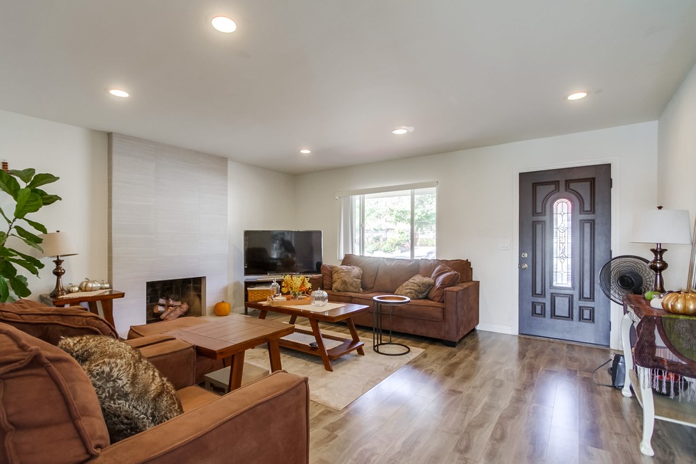 Virtual tour photo 10 of 51 for 14653 Penasquitos Dr