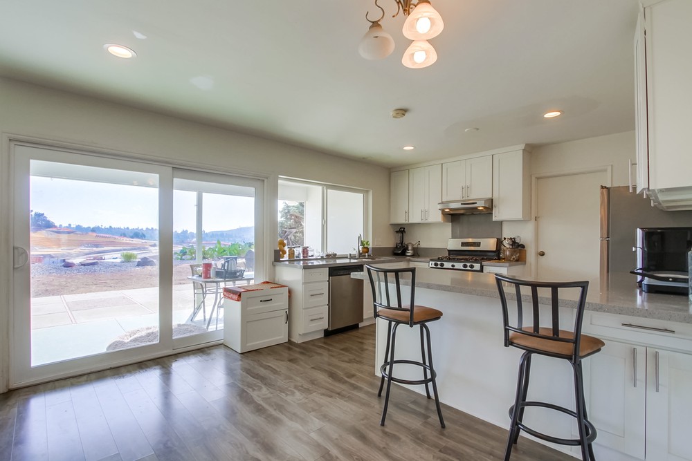 Virtual tour photo 12 of 51 for 14653 Penasquitos Dr