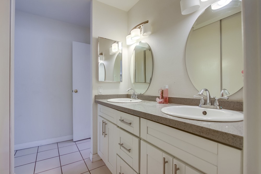 Virtual tour photo 37 of 51 for 14653 Penasquitos Dr