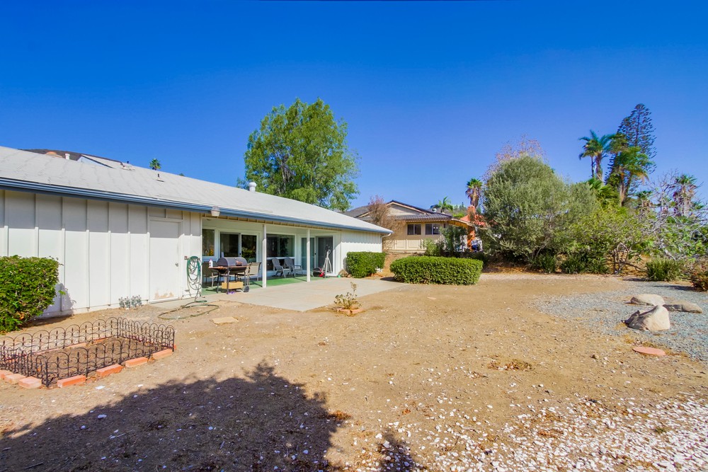Virtual tour photo 50 of 51 for 14653 Penasquitos Dr
