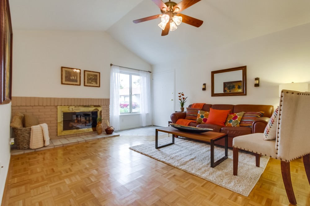 Virtual tour photo 9 of 39 for 14661 Caminito Orense Este #34