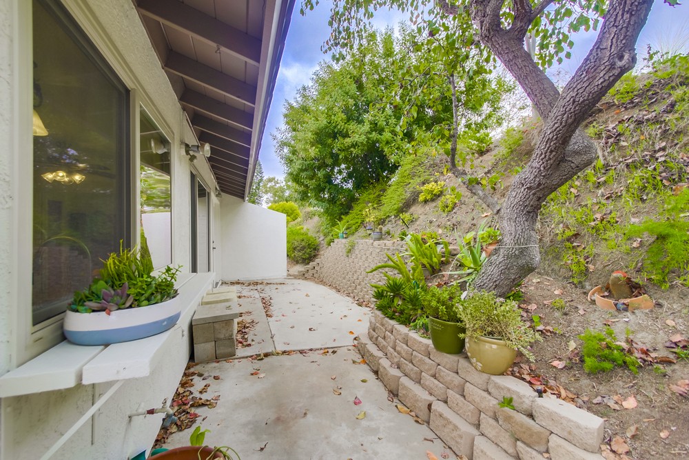 Virtual tour photo 35 of 39 for 14661 Caminito Orense Este #34
