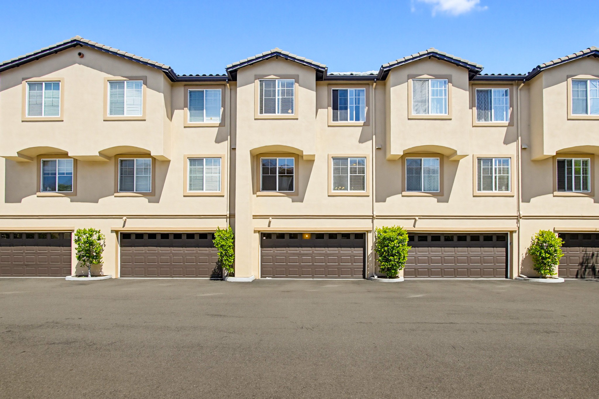 Virtual tour photo 45 of 49 for 14672 Via Fiesta UNIT 3