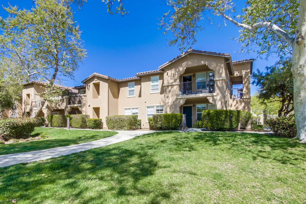Virtual tour photo 3 of 27 for 14682 Via Fiesta UNIT 3