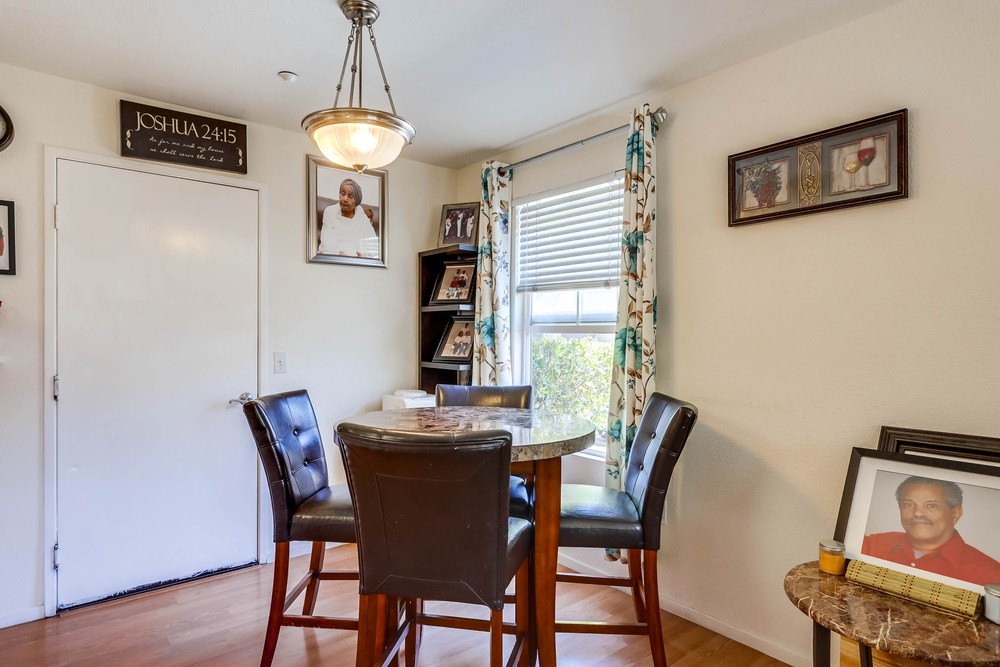 Virtual tour photo 13 of 28 for 14688 Via Fiesta