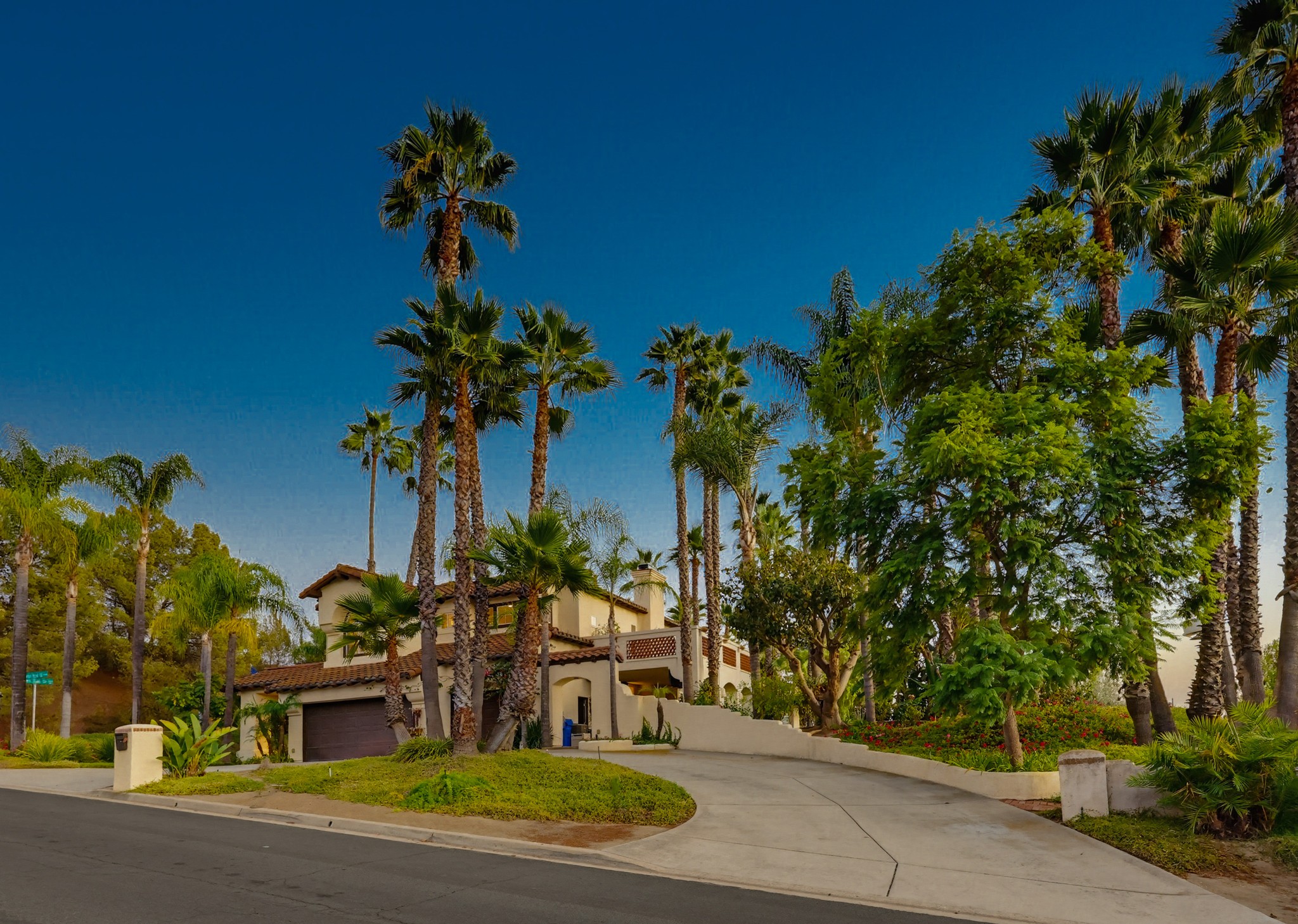 Virtual tour photo 5 of 154 for 14697 Hidden Wood Rd