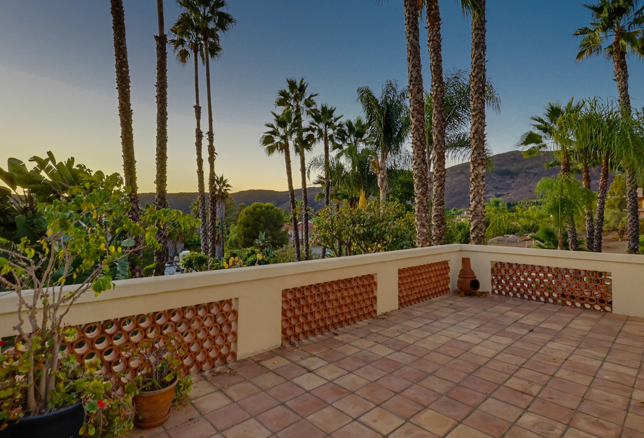 Virtual tour photo 14 of 154 for 14697 Hidden Wood Rd