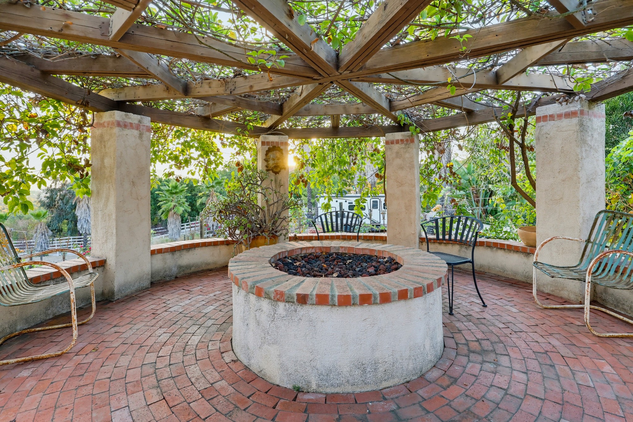 Virtual tour photo 143 of 154 for 14697 Hidden Wood Rd