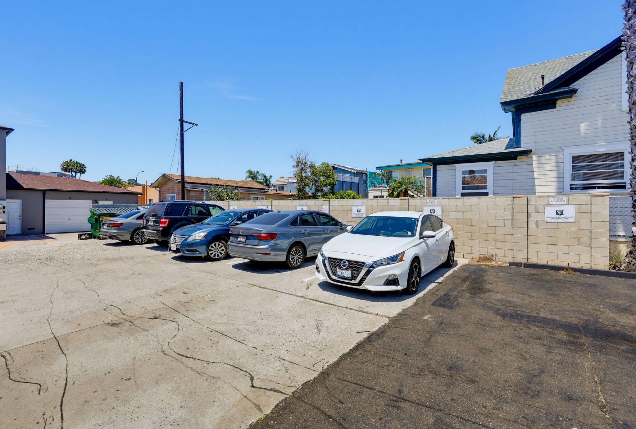 Virtual tour photo 29 of 35 for 1470 Rosecrans St #2