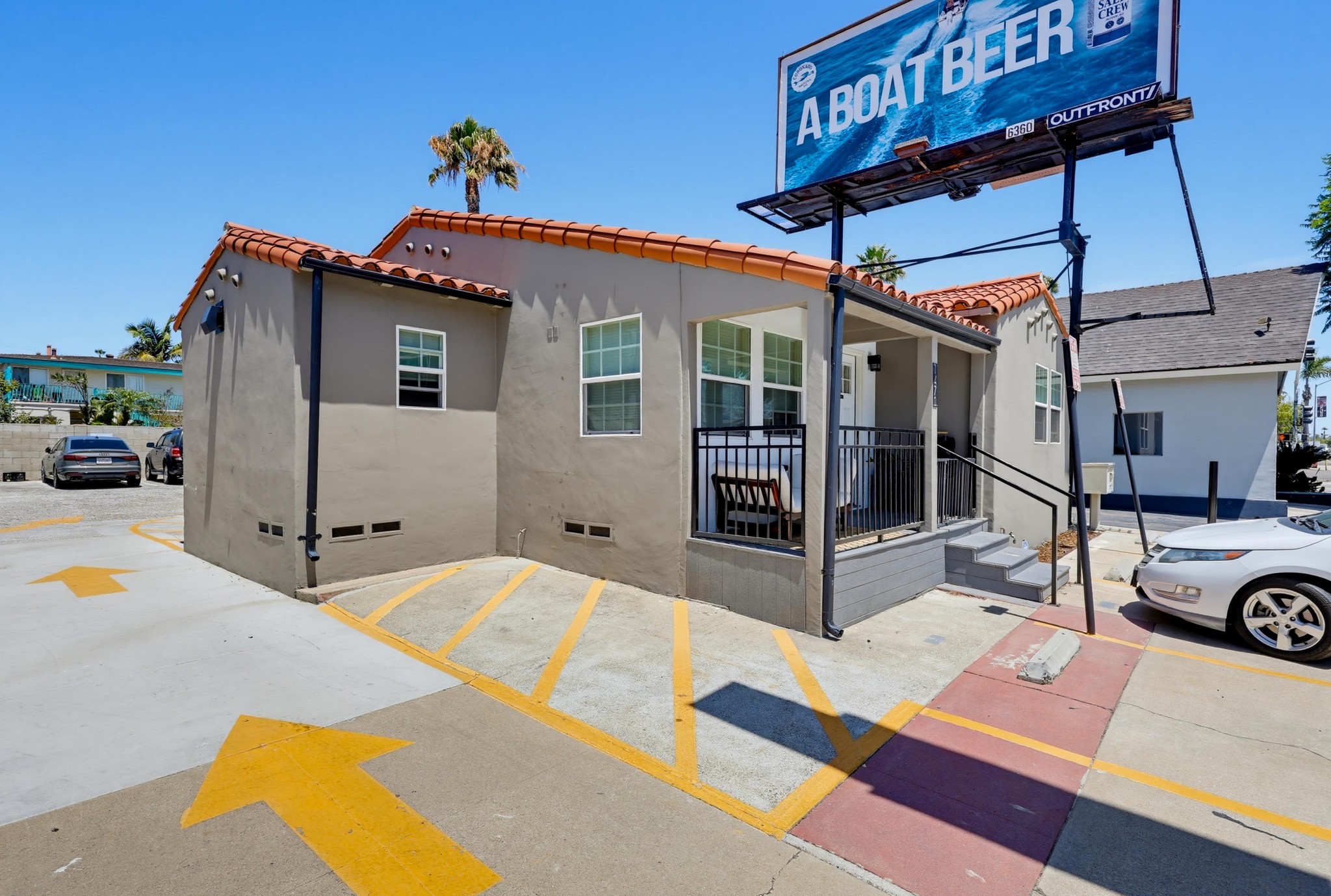 Virtual tour photo 32 of 35 for 1470 Rosecrans St #2