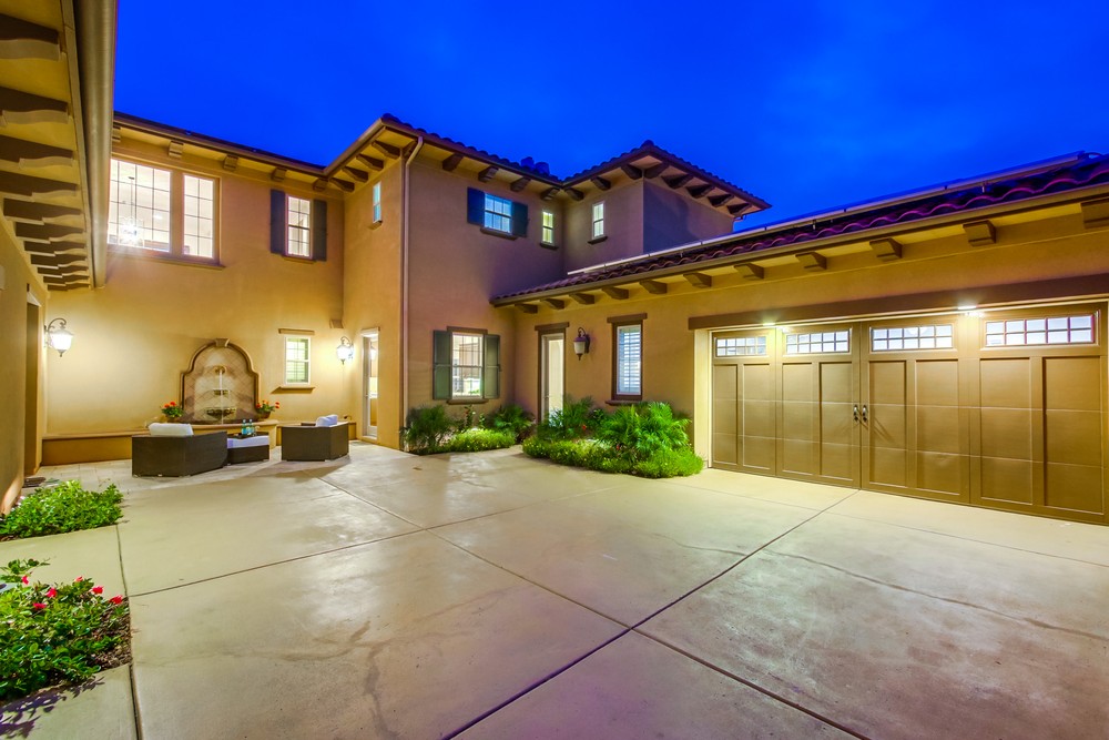 Virtual tour photo 5 of 44 for 14748 Whispering Ridge Rd