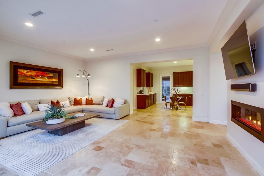 Virtual tour photo 16 of 44 for 14748 Whispering Ridge Rd