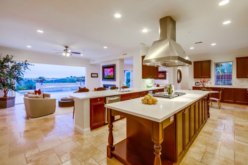 Virtual tour photo 22 of 44 for 14748 Whispering Ridge Rd